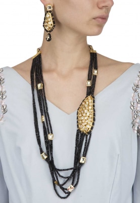 Gold Finish Kundan Studded Pendant In Black String Necklace Set