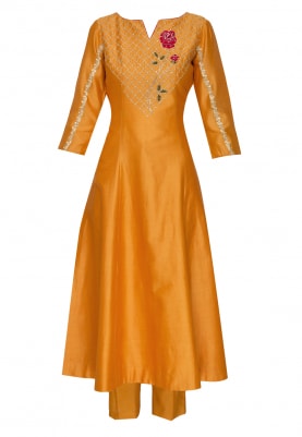 Apricot Peach Rose Embroidered Kurta, Pants and Gold Embroidered Organza Dupatta