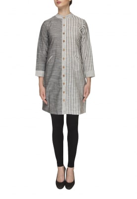 Grey Straight Cut Kurta with Stripes and Solids