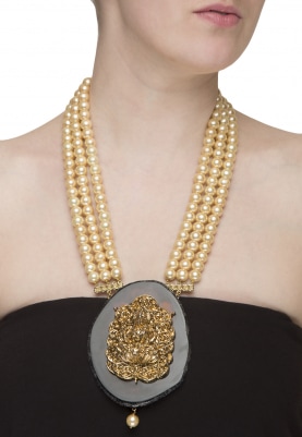 Gold Plated Kundan Studded Pendant with Pearl Necklace